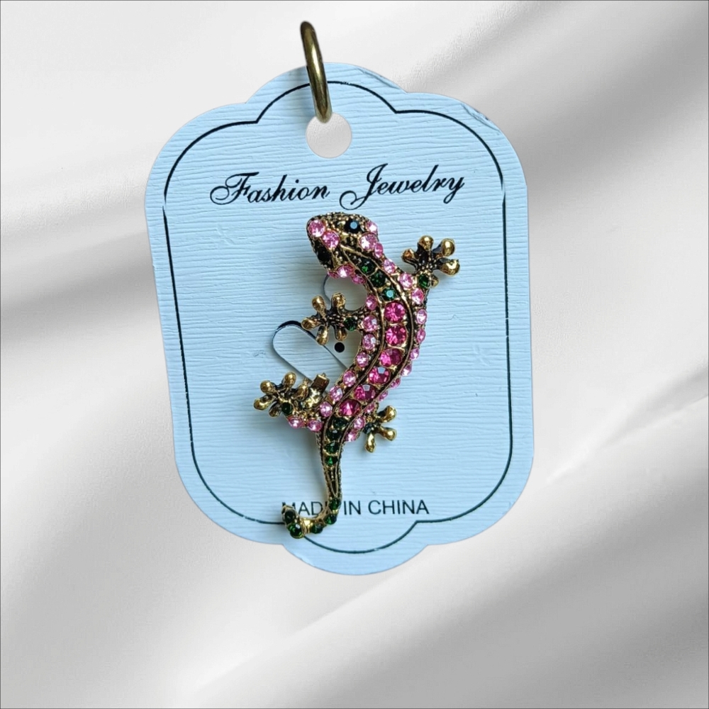 Pink Lizard Brooch - Picture 2 of 7